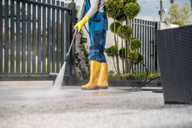 Why Choose Our Certified Pressure Washing Experts for Your Project Needs in Ben Avon, SC?